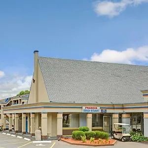 days-inn-charlotte-north-speedway-uncc-research-park.1sthotelscharlotte.com/