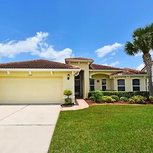 Holiday home Four-bedroom Pool, Davenport